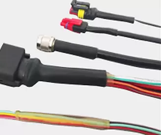 キネティックランプの昇降モーターに使用されるハロゲンフリーPE熱収縮チューブ